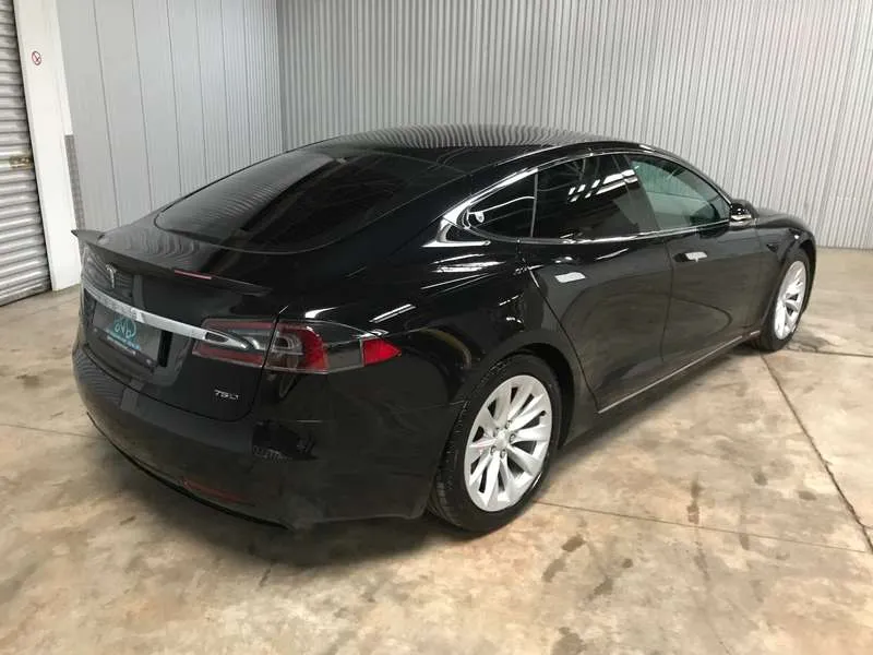 Tesla Model S 75 kWh Dual Motor Leder Autopilot Image 3