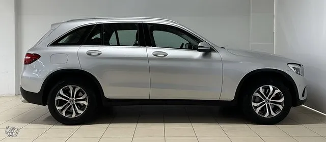 Mercedes-Benz GLC 250 250 d 4Matic A Suomi Edition / Led-Valot / Webasto / Vetokoukku Image 6