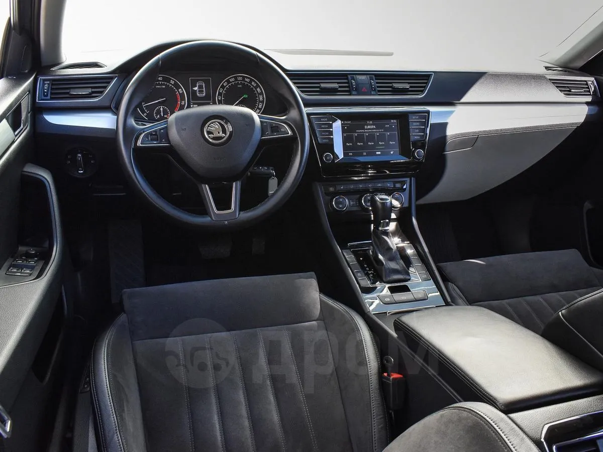 Skoda Superb Image 3